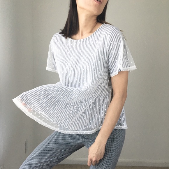 Happy tulle two layered top - Picture 4 of 8